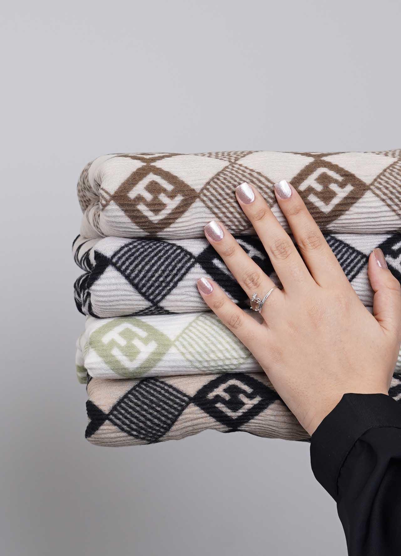 شال vip (طرح 12) کد 401010