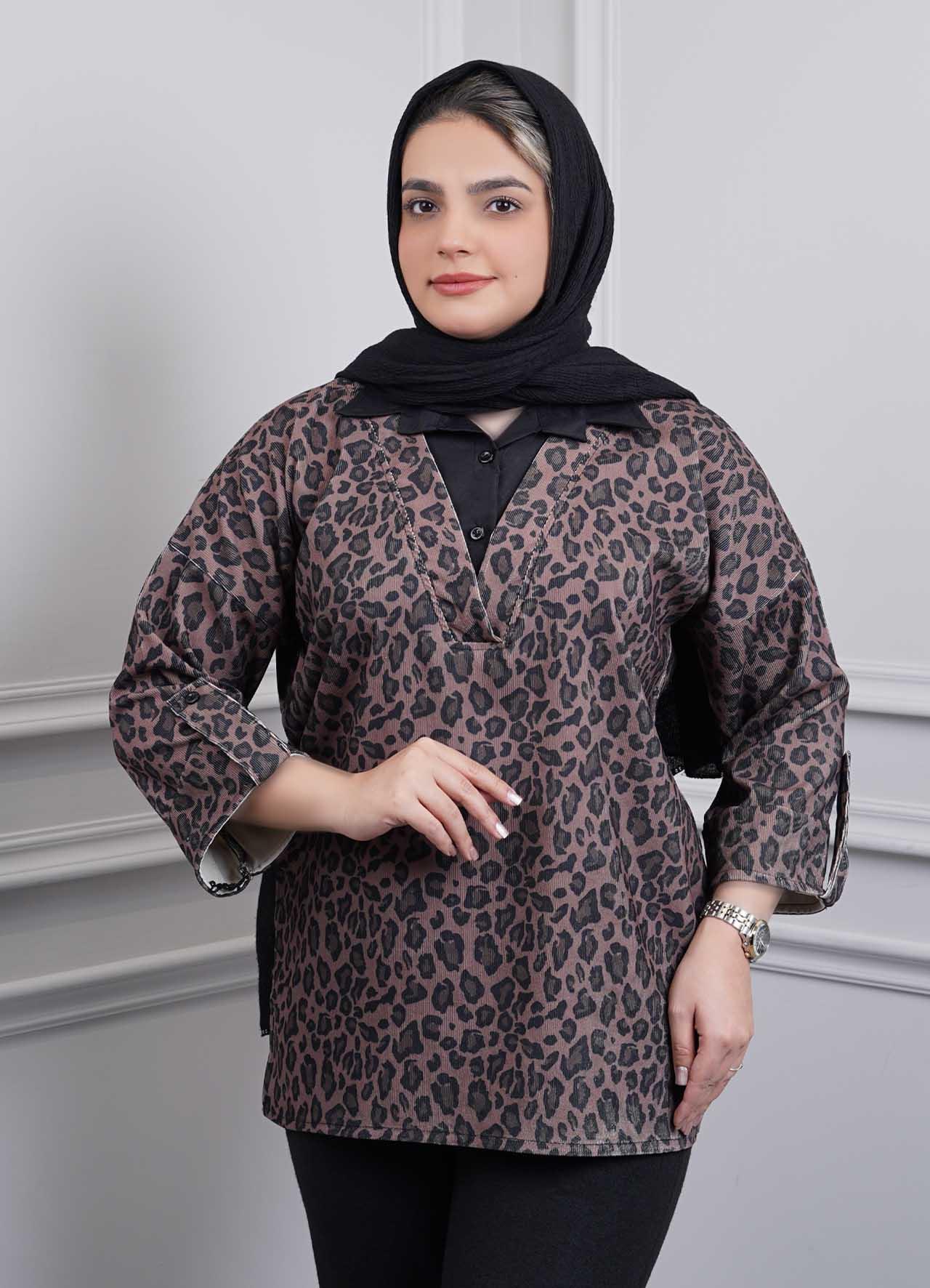 شومیز یقه مشکی پلنگی - 6182