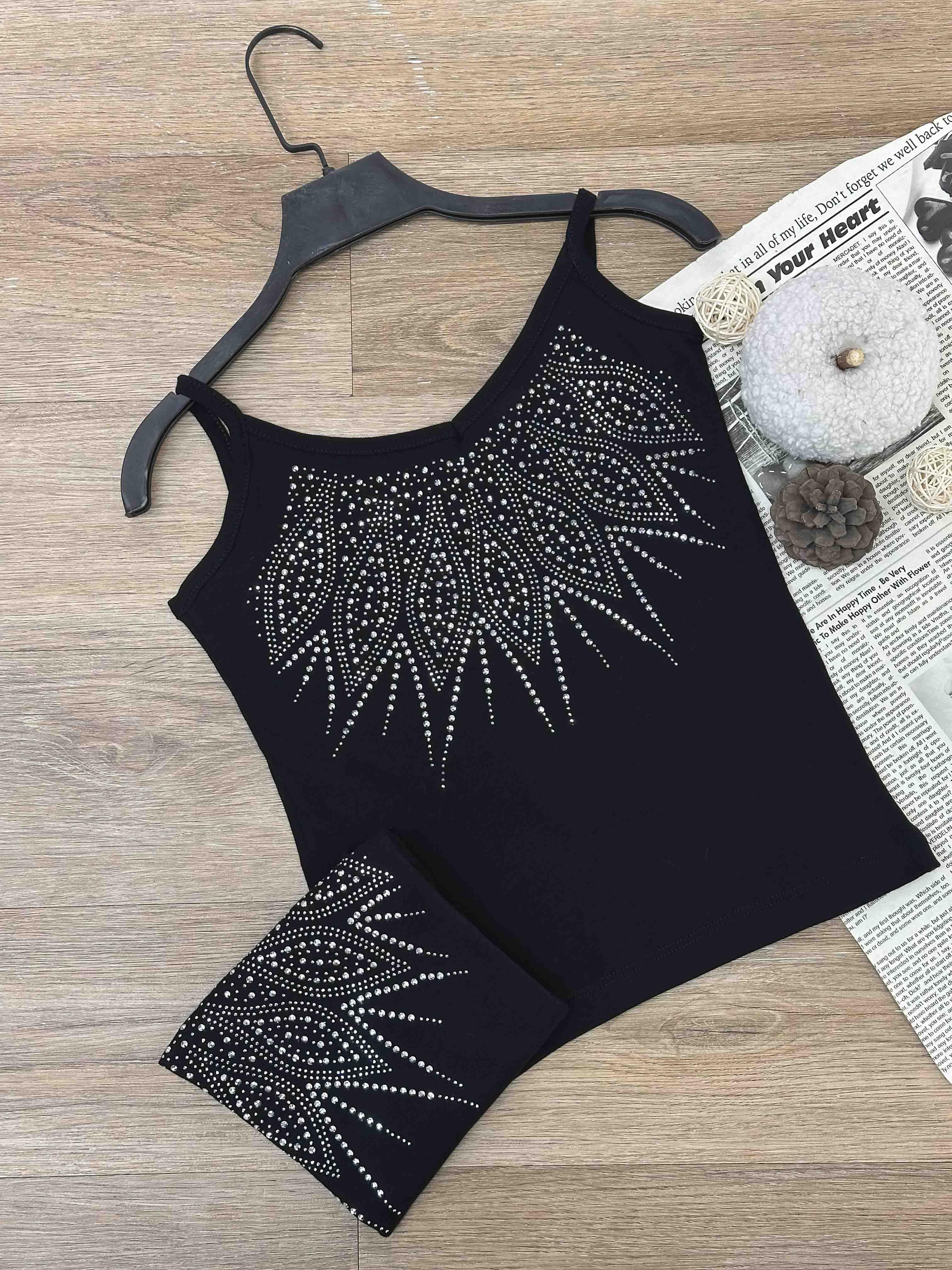 تاپ بندی نگین طاووس - 1399 - رنگ : مشکی