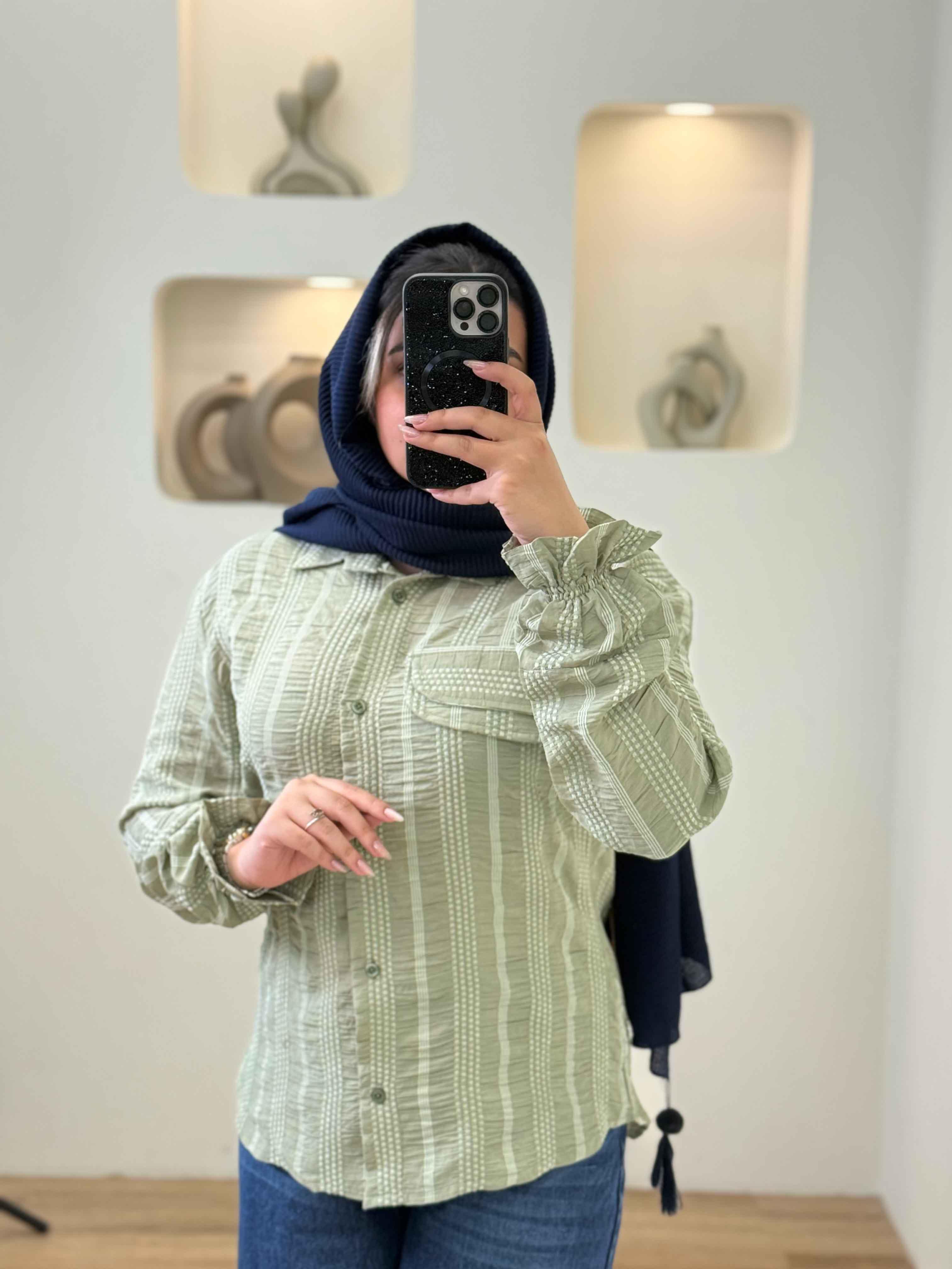 شومیز آستین شیپوری - 7814 - رنگ : سبز زیتونی