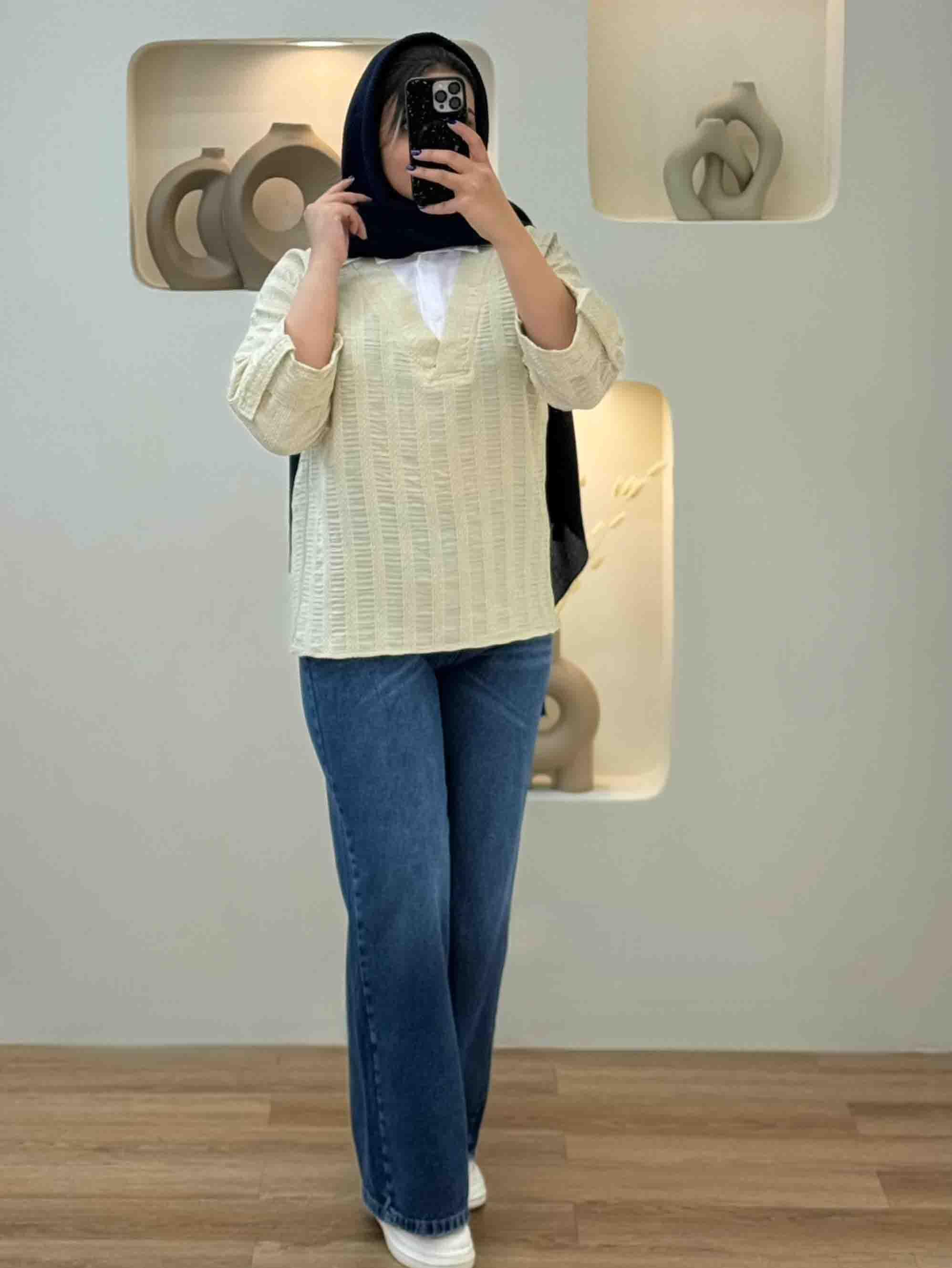 شومیز یقه سفید کوک‌دوزی-10226